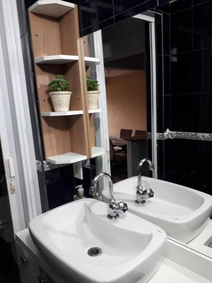 Casa Aconchegante Com Linda Vista A 5 Min Do Centro Villa โนวาฟริบูร์โก ภายนอก รูปภาพ
